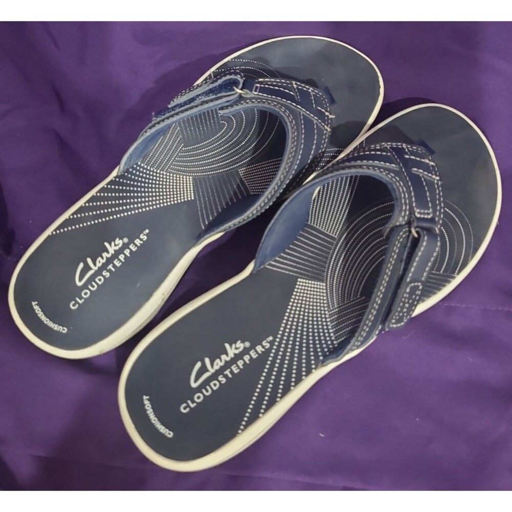 Clarks Cloudsteppers Women’s Size 7 Breeze Sea blue flip flops sandals